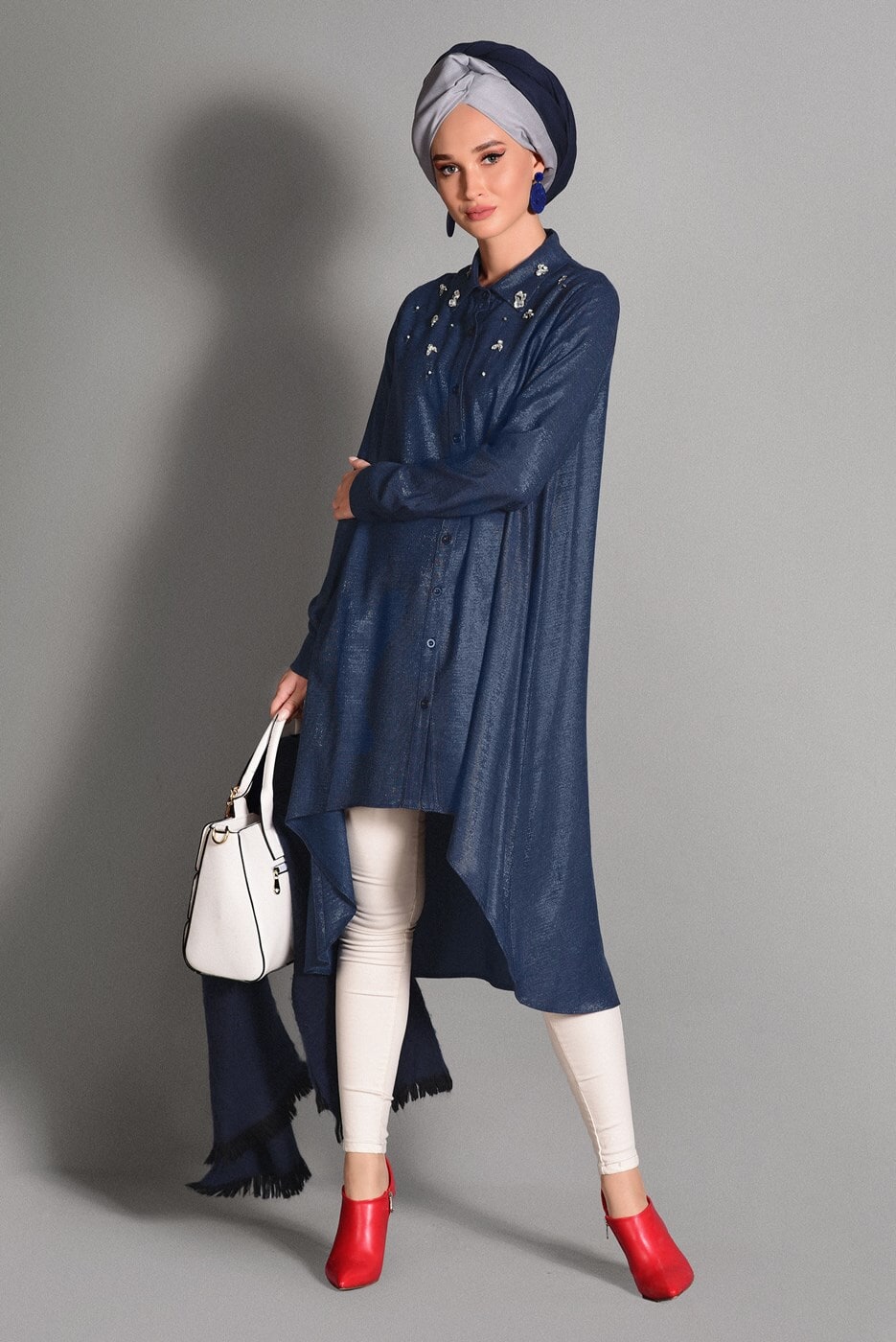 Tesettür giyim LACİVERT GENİŞ KESİM SİMLİ TUNİK 4782 