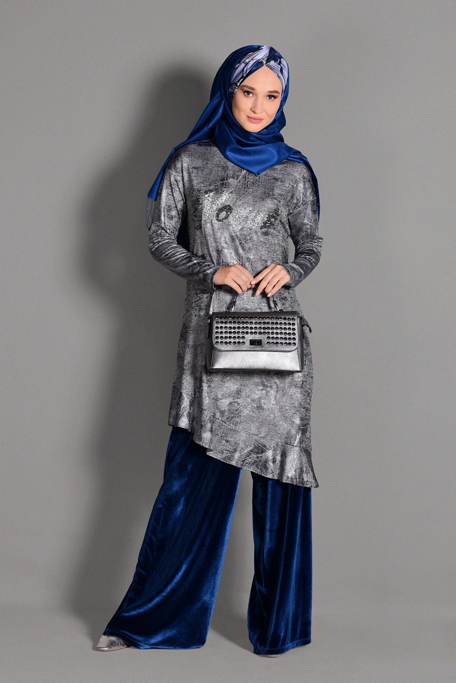 Tesettür giyim GRİ ETEK UCU VOLANLI TUNİK 4829 