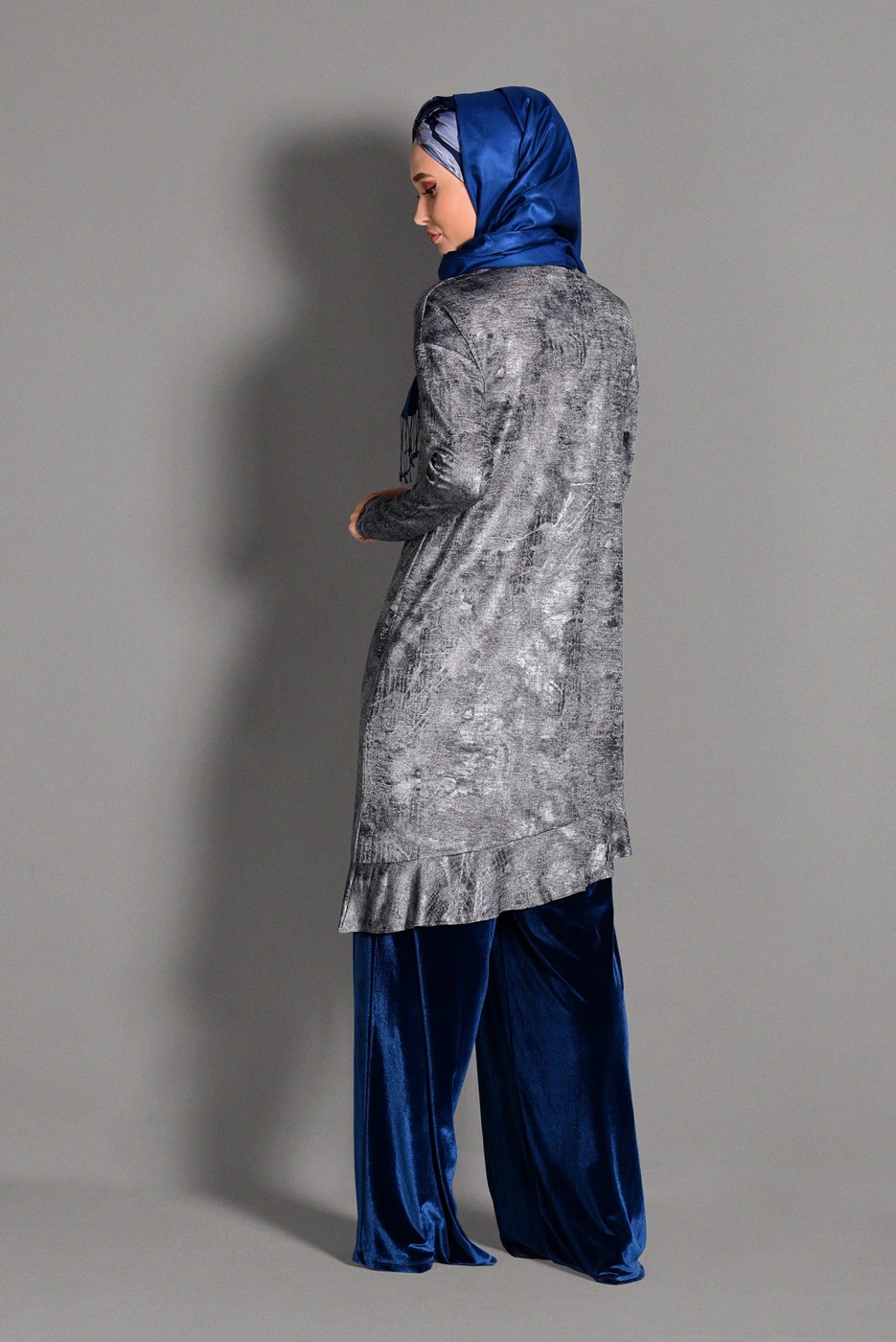 Tesettür giyim GRİ ETEK UCU VOLANLI TUNİK 4829 