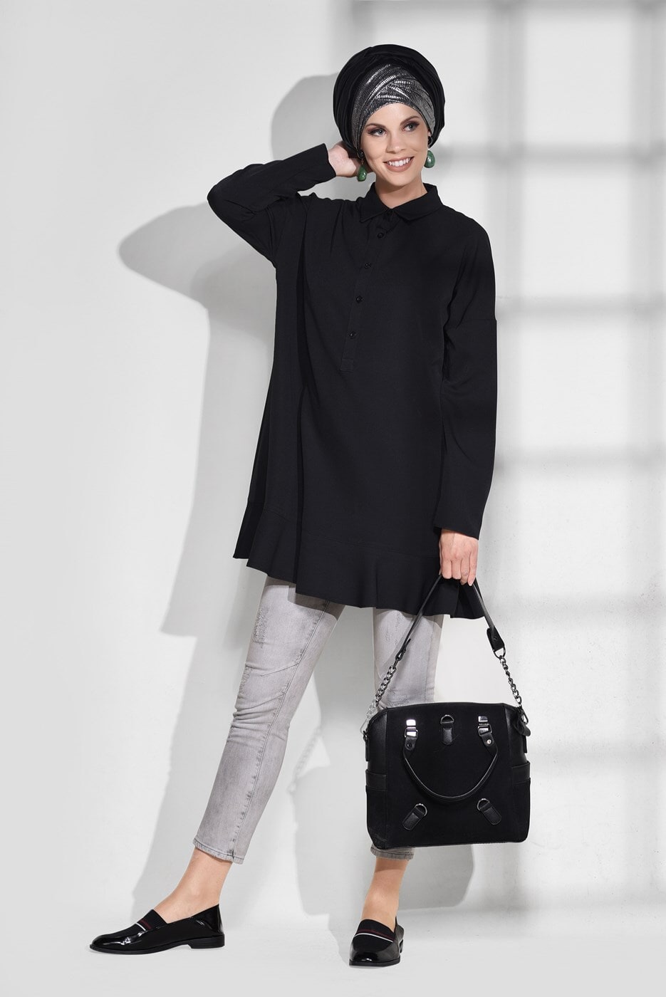 Tesettür giyim SİYAH ETEK UCU VOLANLI TUNİK 4864 