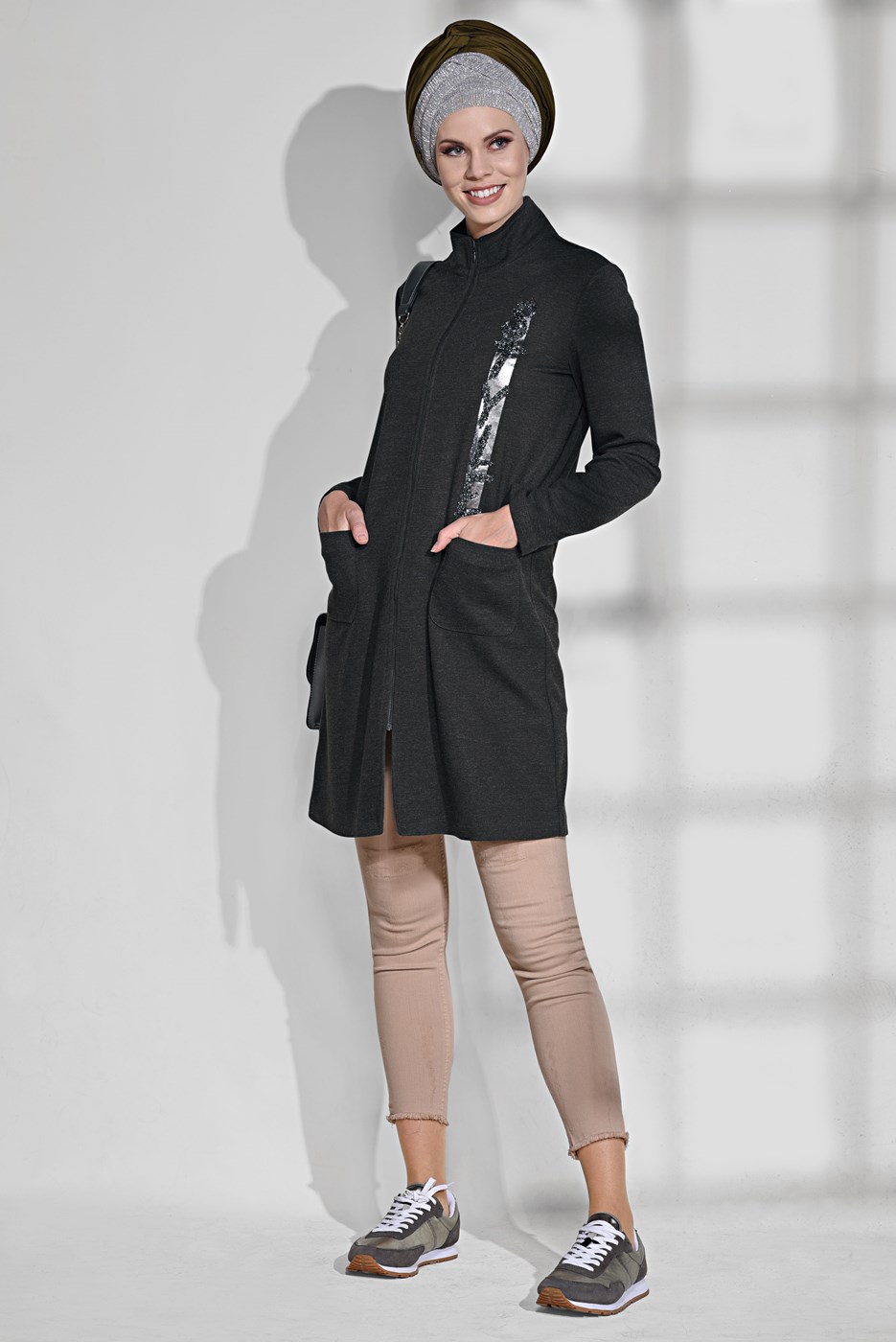 Tesettür giyim HAKİ PAYET İŞLEMELİ CEPLİ TUNİK  4865 