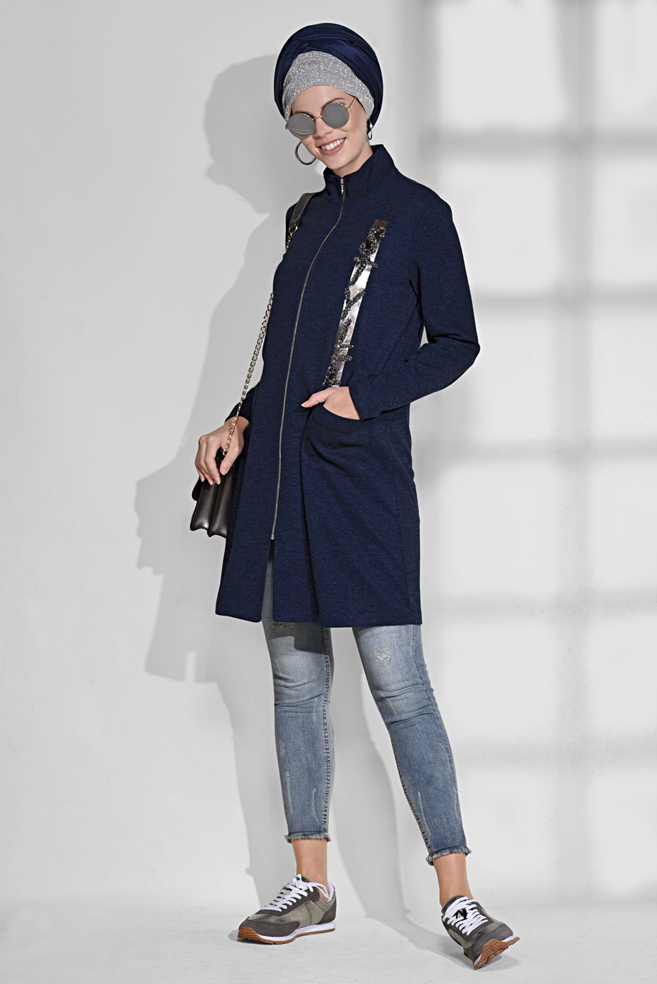 Tesettür giyim LACİVERT PAYET İŞLEMELİ CEPLİ TUNİK  4865 