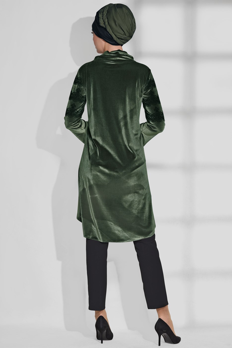 Tesettür giyim HAKİ ŞAL YAKA DANTEL DETAYLI TUNİK 4870