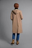 Tesettür giyim BEJ KAPÜŞONLU PELUŞ ASTARLI TRENÇKOT  41471