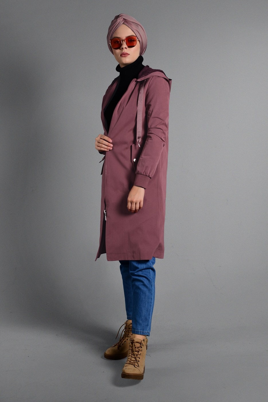 Tesettür giyim PEMBE KAPÜŞONLU PELUŞ ASTARLI TRENÇKOT  41471