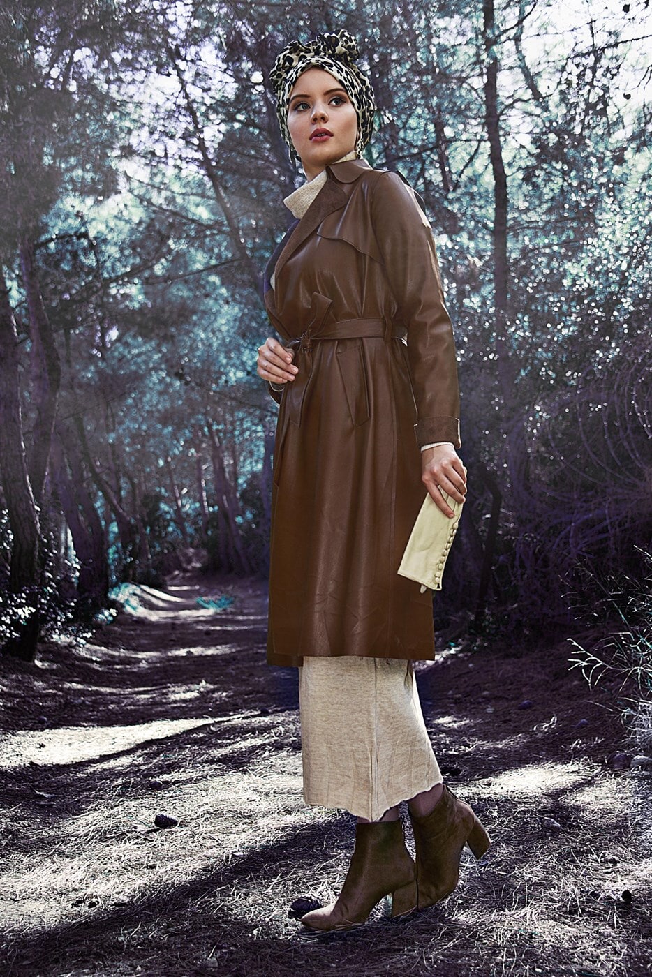 Hijab clothing TABA CLASSIC LEATHER TRENCH-COAT 0446 