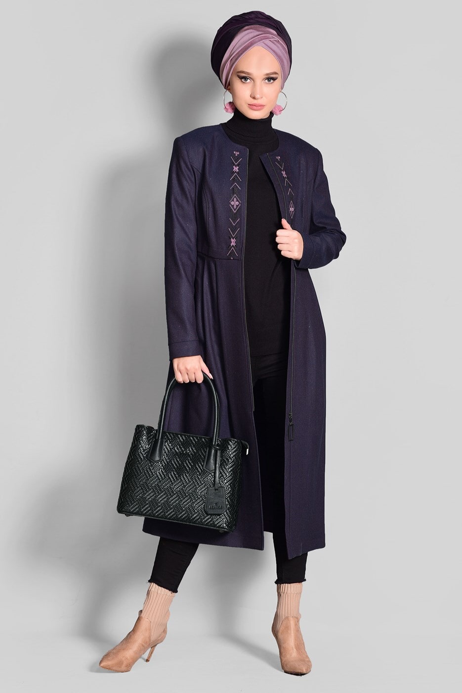 Tesettür giyim MOR NAKIŞ DETAYLI FERMUARLI TRENÇKOT 1145