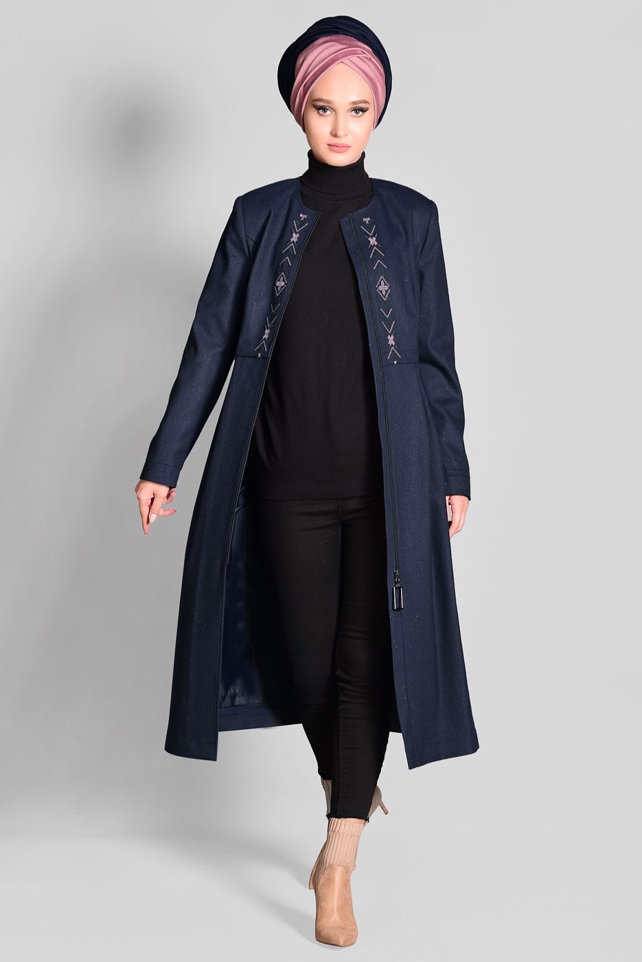 Tesettür giyim LACİVERT NAKIŞ DETAYLI FERMUARLI TRENÇKOT 1145
