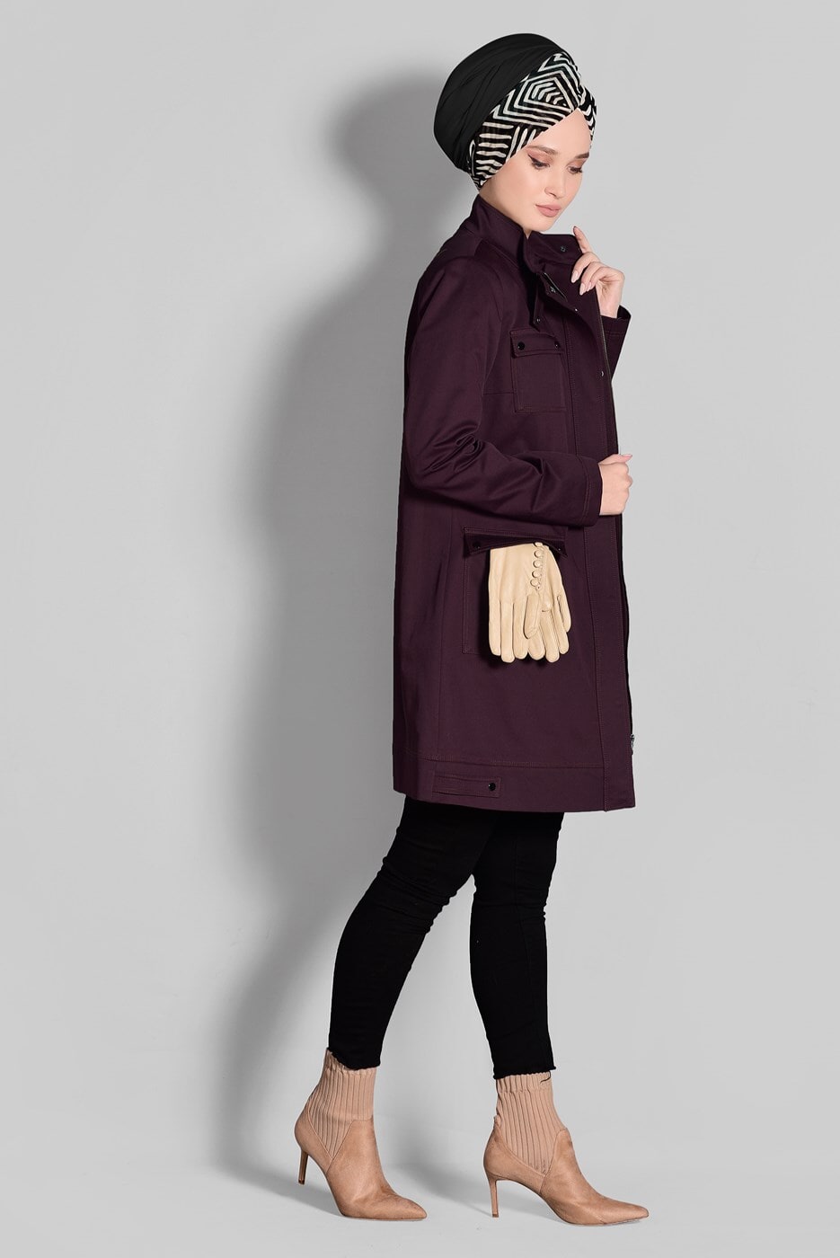 Tesettür giyim BORDO PAMUKLU SIRTI NAKIŞ DETAYLI TRENÇKOT 1150 