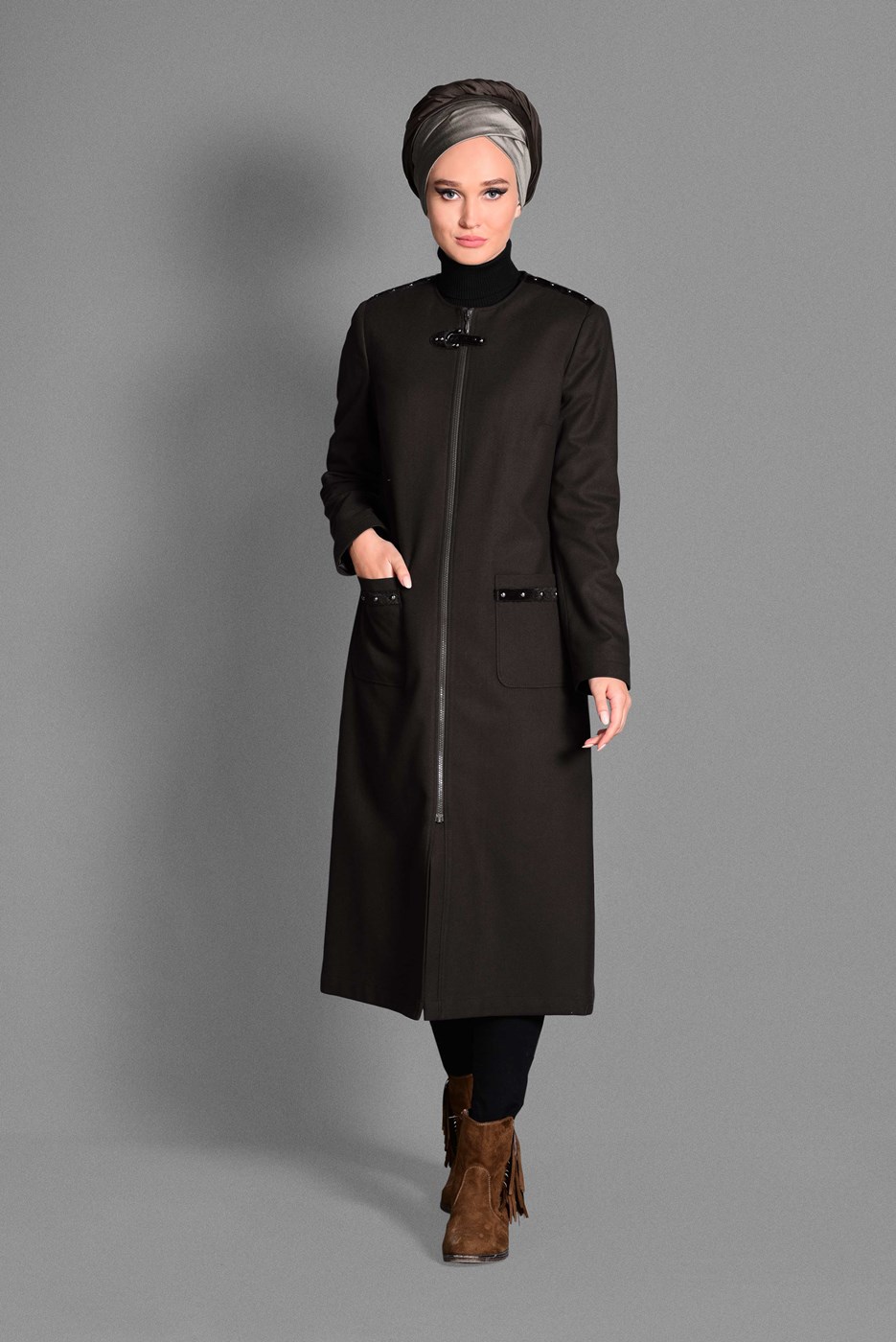 Tesettür giyim KAHVE CEPLERİ ZIMBA DETAYLI TRENÇKOT 1151