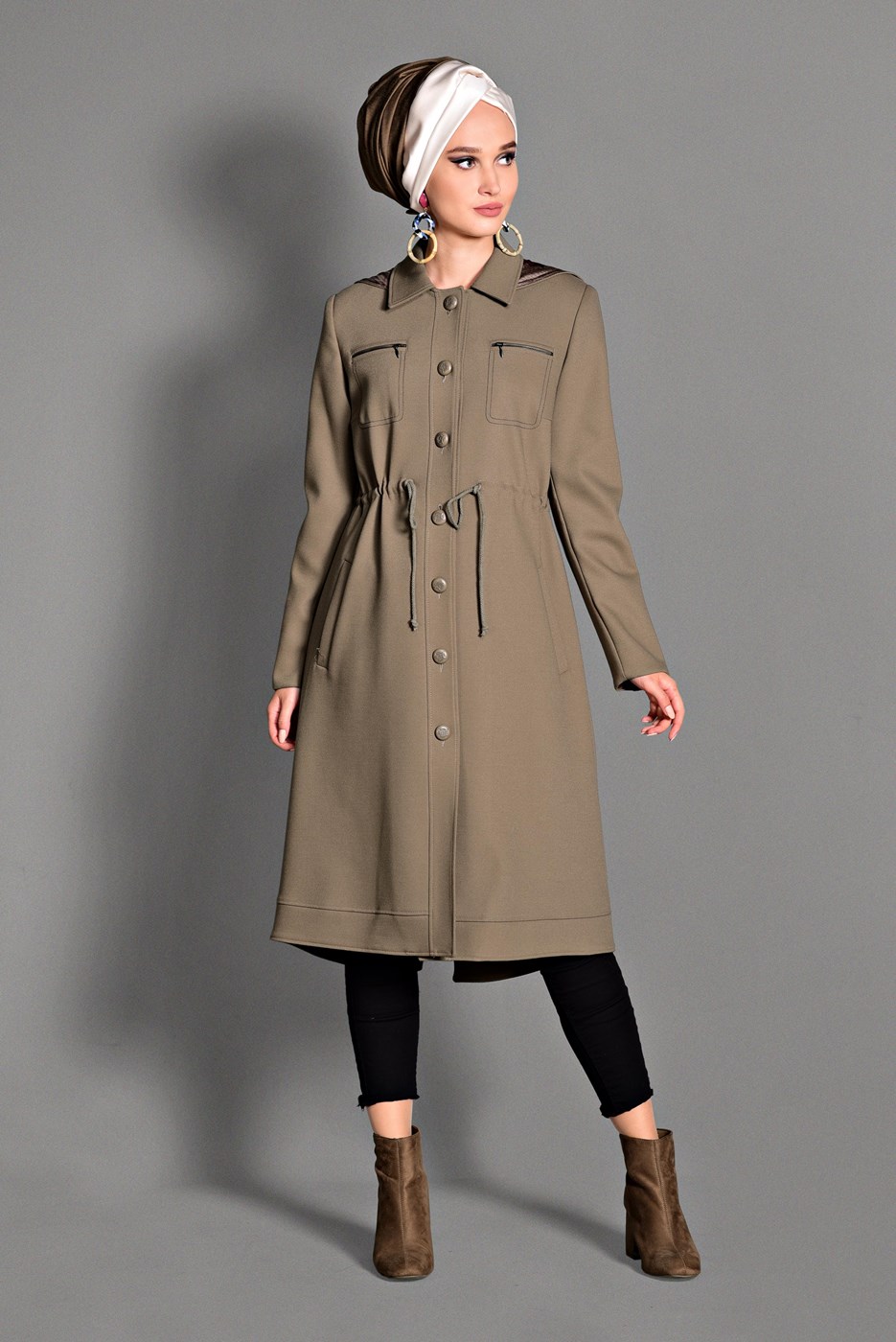 Tesettür giyim KAHVE DÜĞMELİ CEP DETAYLI TRENÇKOT 1157 