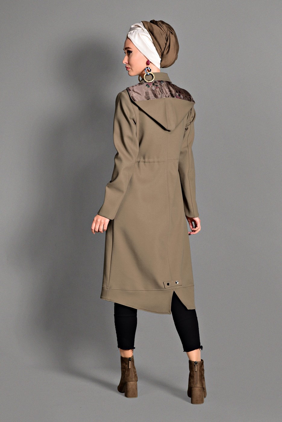 Tesettür giyim KAHVE DÜĞMELİ CEP DETAYLI TRENÇKOT 1157 