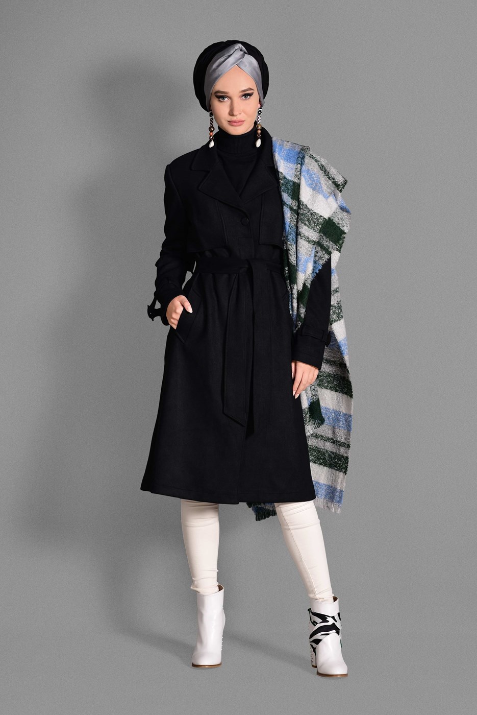 Tesettür giyim SİYAH KRUVAZE YAKA TRENÇKOT 1169 