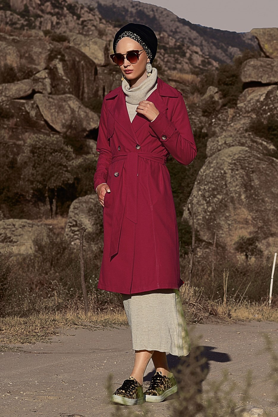 Vêtements hijab ROUGE TRENCH-COAT AVEC CEINTURE 6308