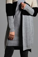 Tesettür giyim SİYAH RENKLİ TRİKO HIRKA 1919 