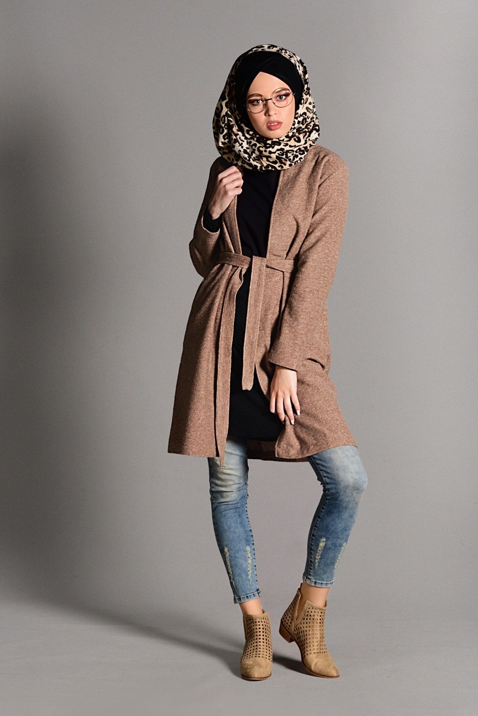 Tesettür giyim BEJ KUŞAKLI KEÇE CEKET 2419 