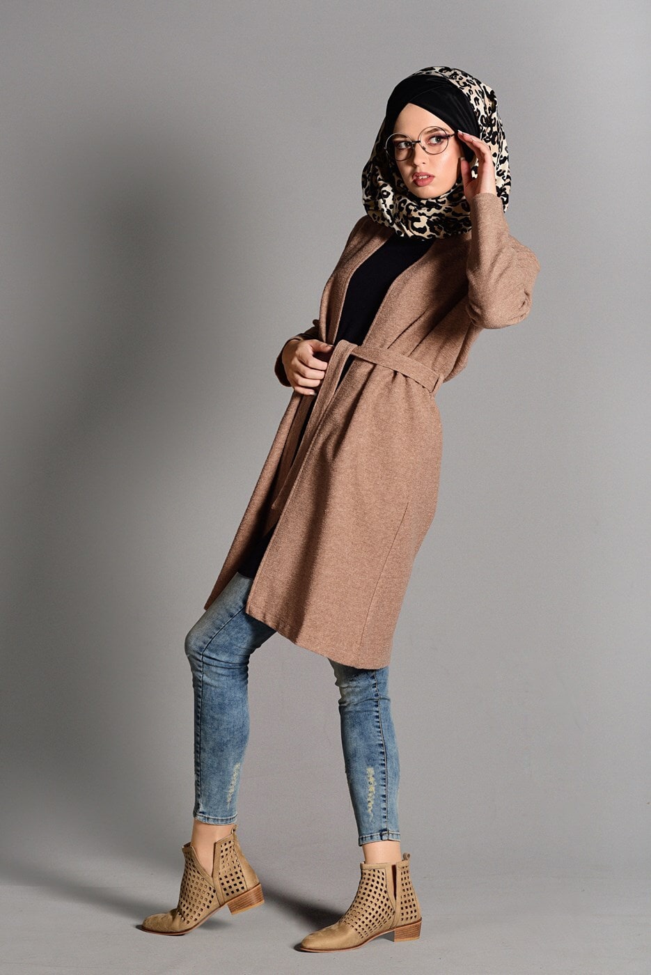 Tesettür giyim BEJ KUŞAKLI KEÇE CEKET 2419 