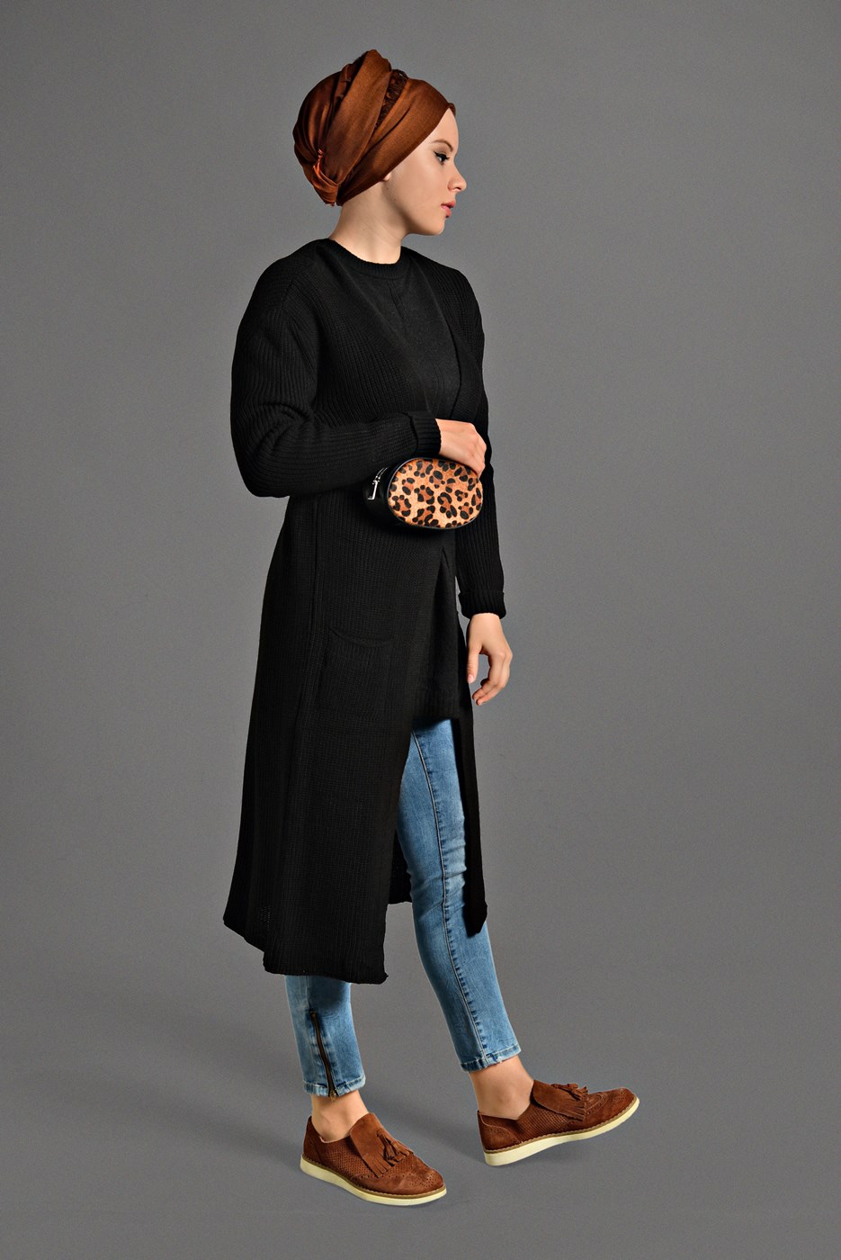 Tesettür giyim SİYAH CEPLİ TRİKO HIRKA 3719