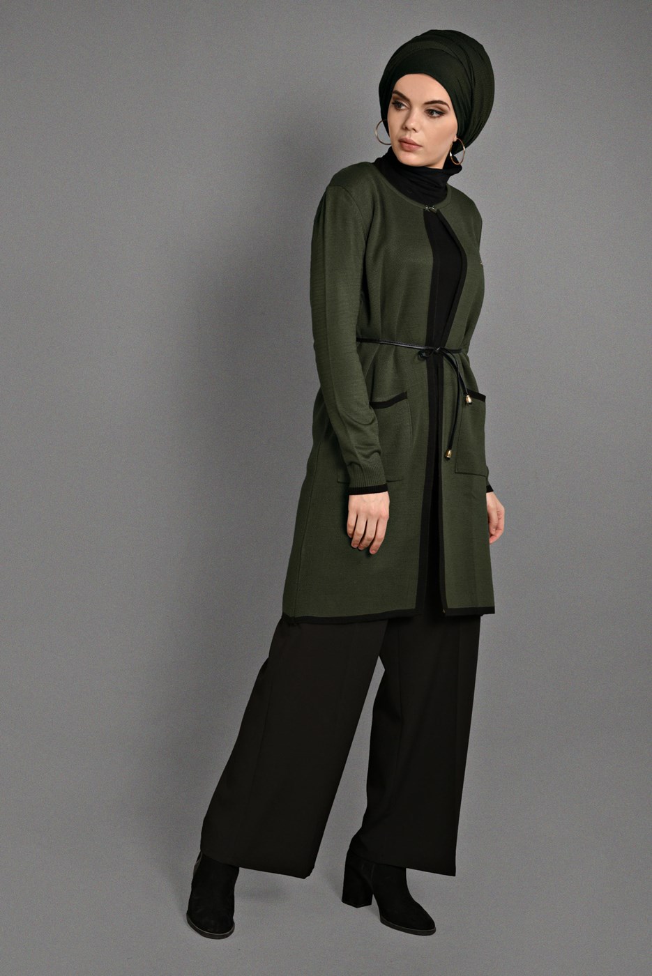 Tesettür giyim HAKİ CEPLİ TRİKO HIRKA T 4119