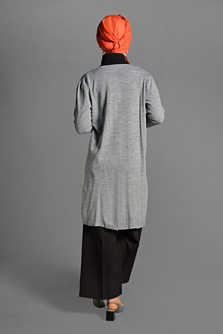 Tesettür giyim GRİ ÇITÇIT DETAYLI TRİKO HIRKA 6519 