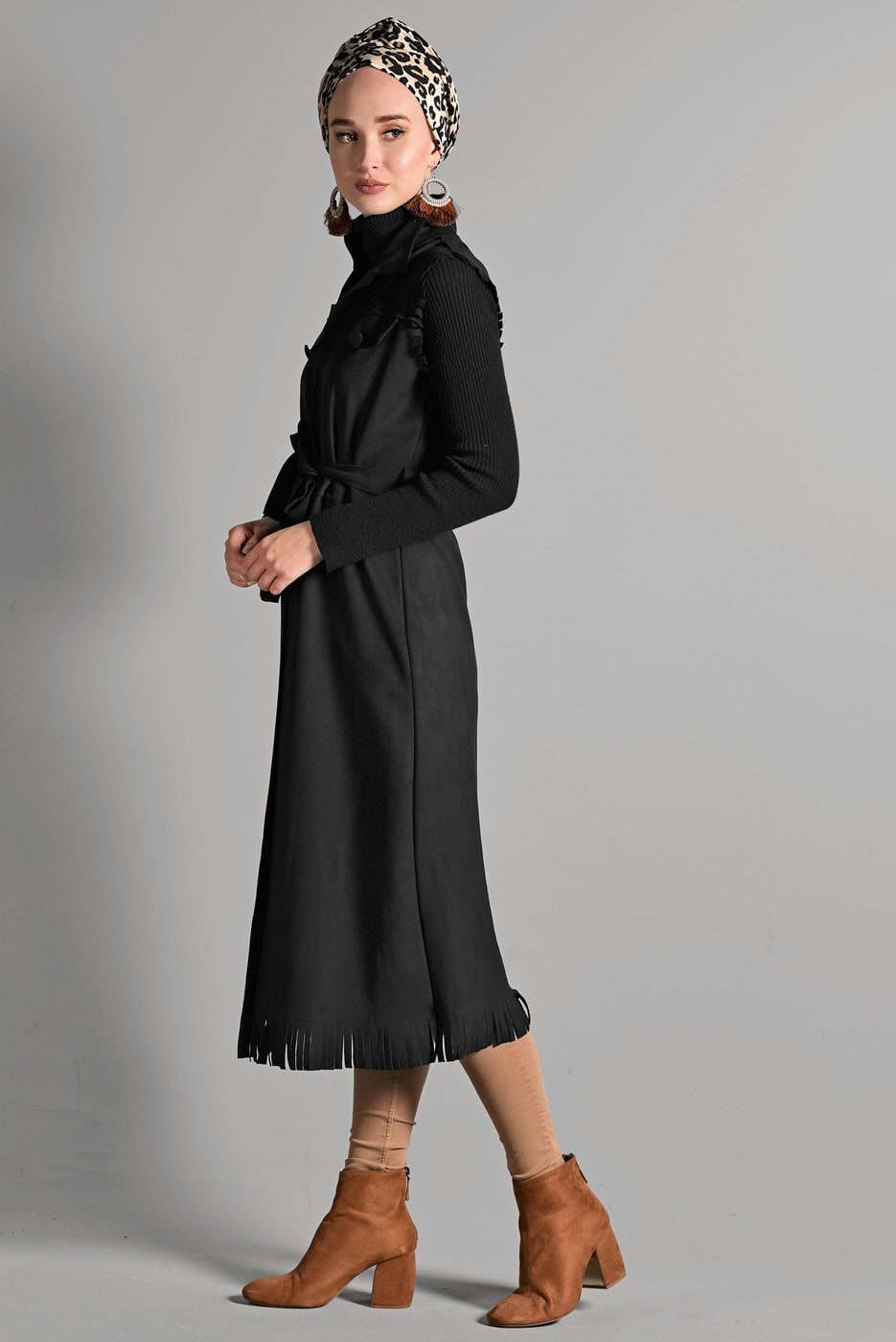 Hijab clothing BLACK BELTED SUEDE VEST 0418