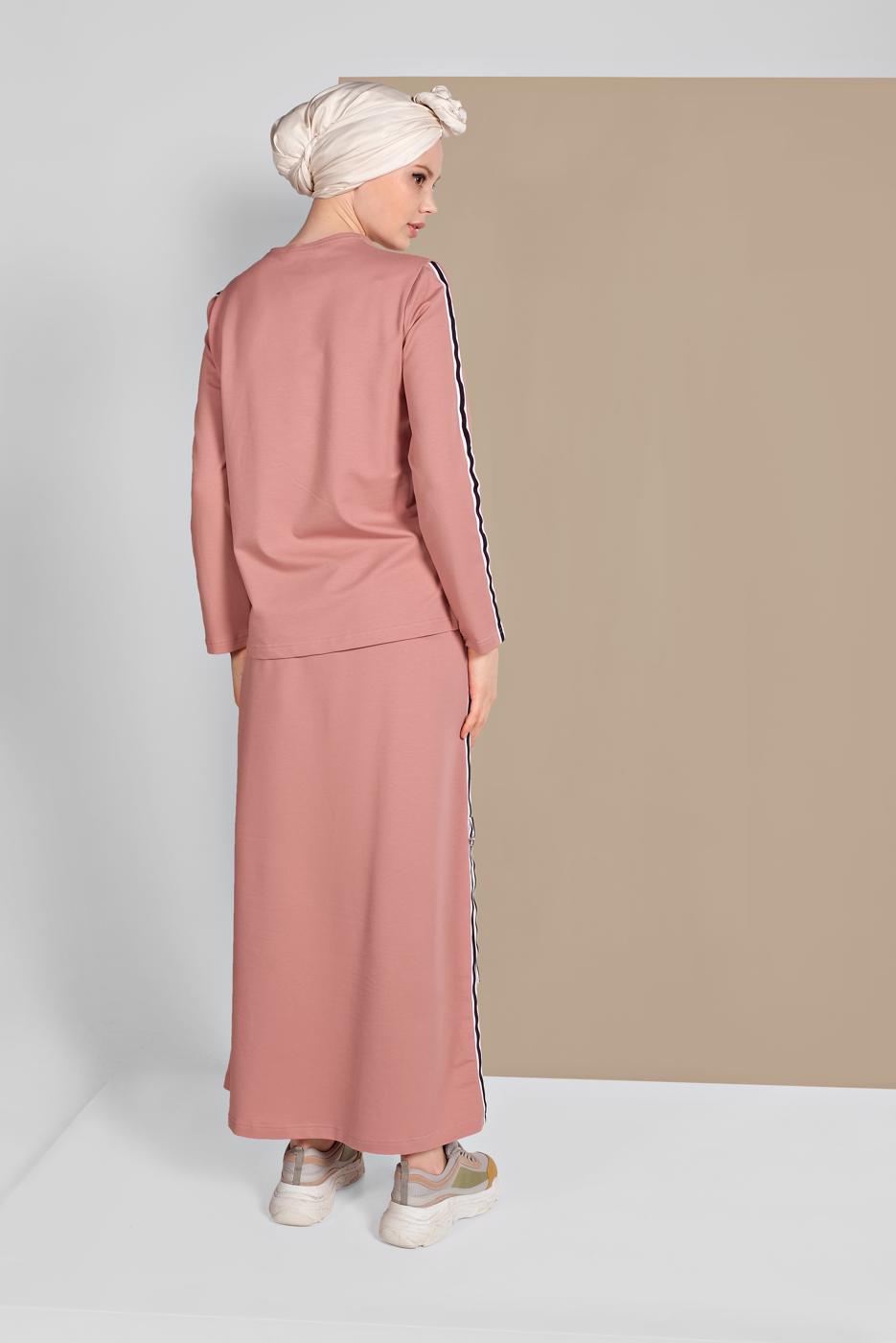 Tesettür giyim PUDRA ŞERİT DETAYLI ETEKLİ TAKIM T 94108