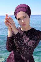 Tesettür giyim MÜRDÜM FIRFIRLI TÜL ABİYE ELBİSE 53725 