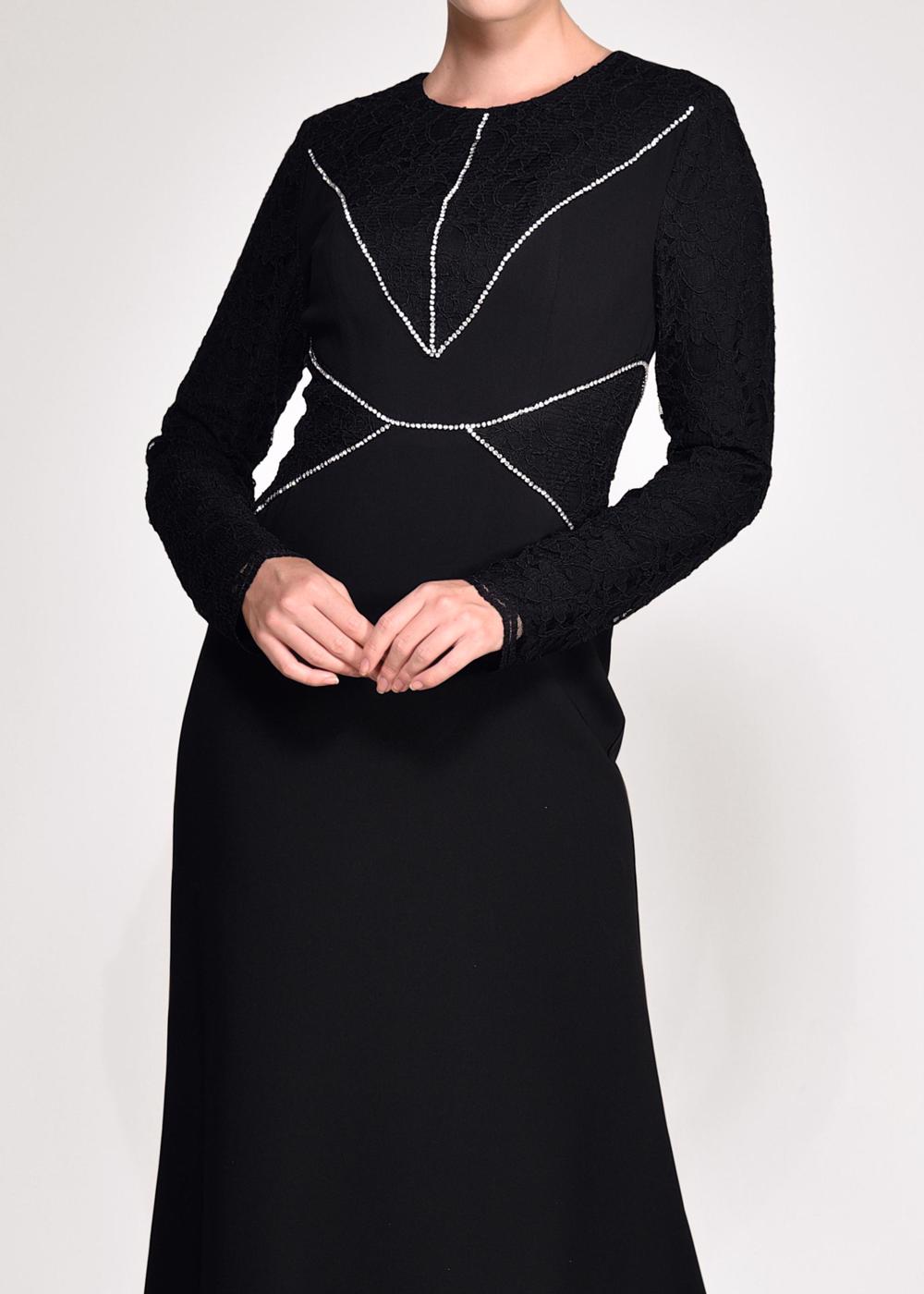 Tesettür giyim SİYAH DANTEL VE TAŞ DETAYLI ABİYE ELBİSE T 5423