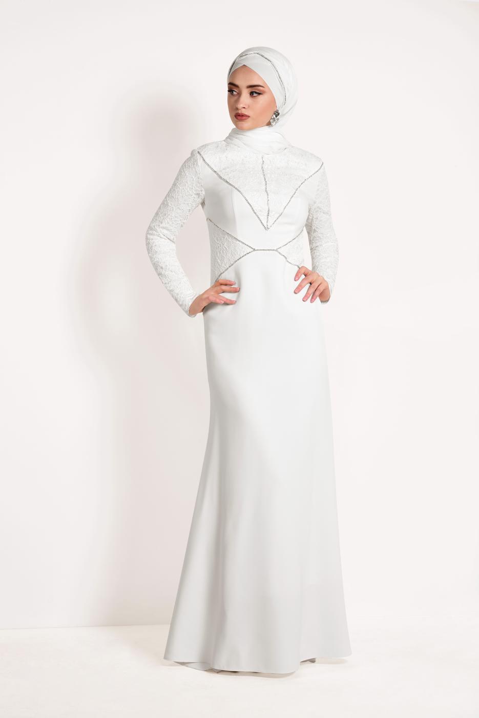 Tesettür giyim KREM DANTEL VE TAŞ DETAYLI ABİYE ELBİSE T 5423