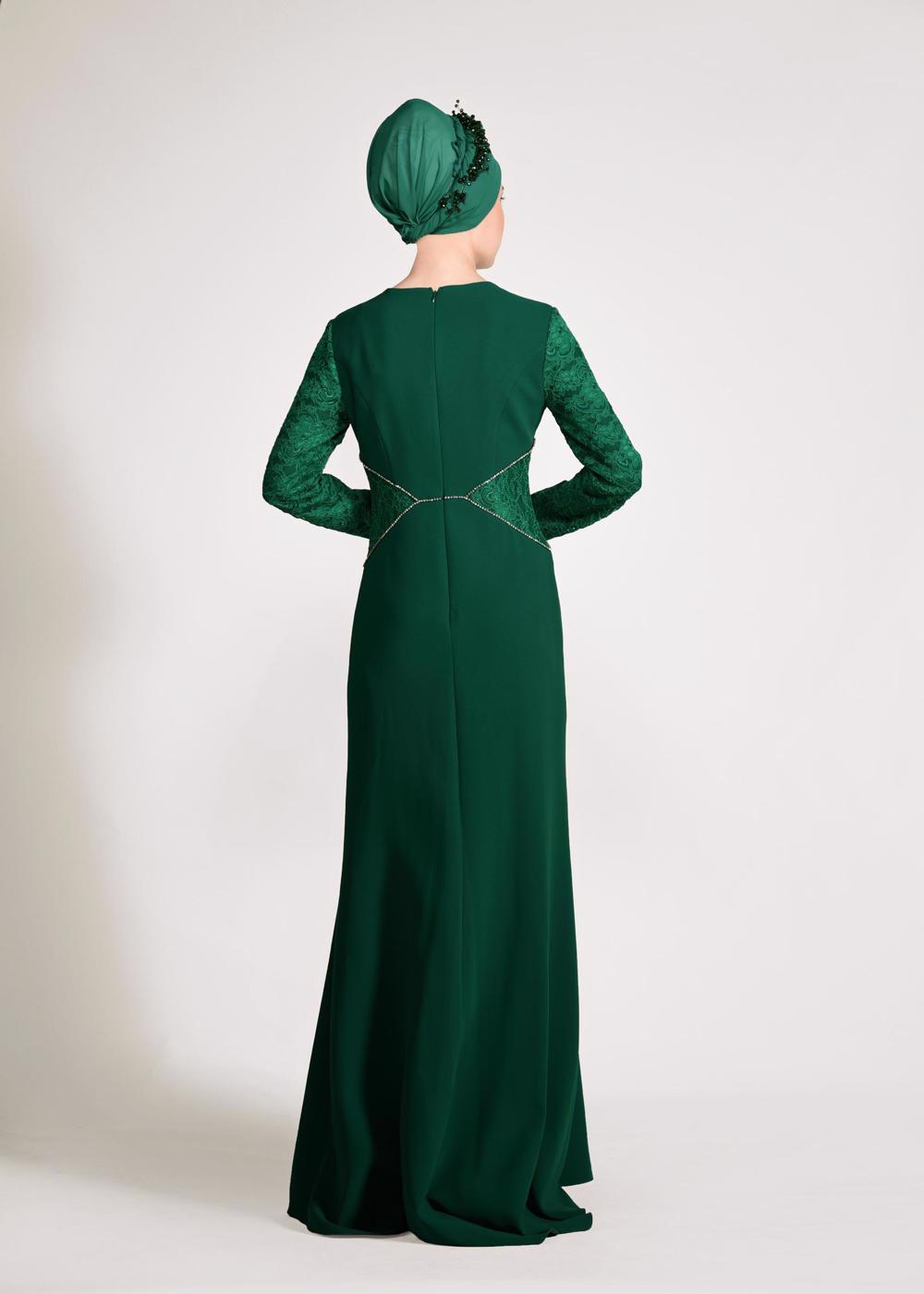 Tesettür giyim YEŞİL DANTEL VE TAŞ DETAYLI ABİYE ELBİSE T 5423