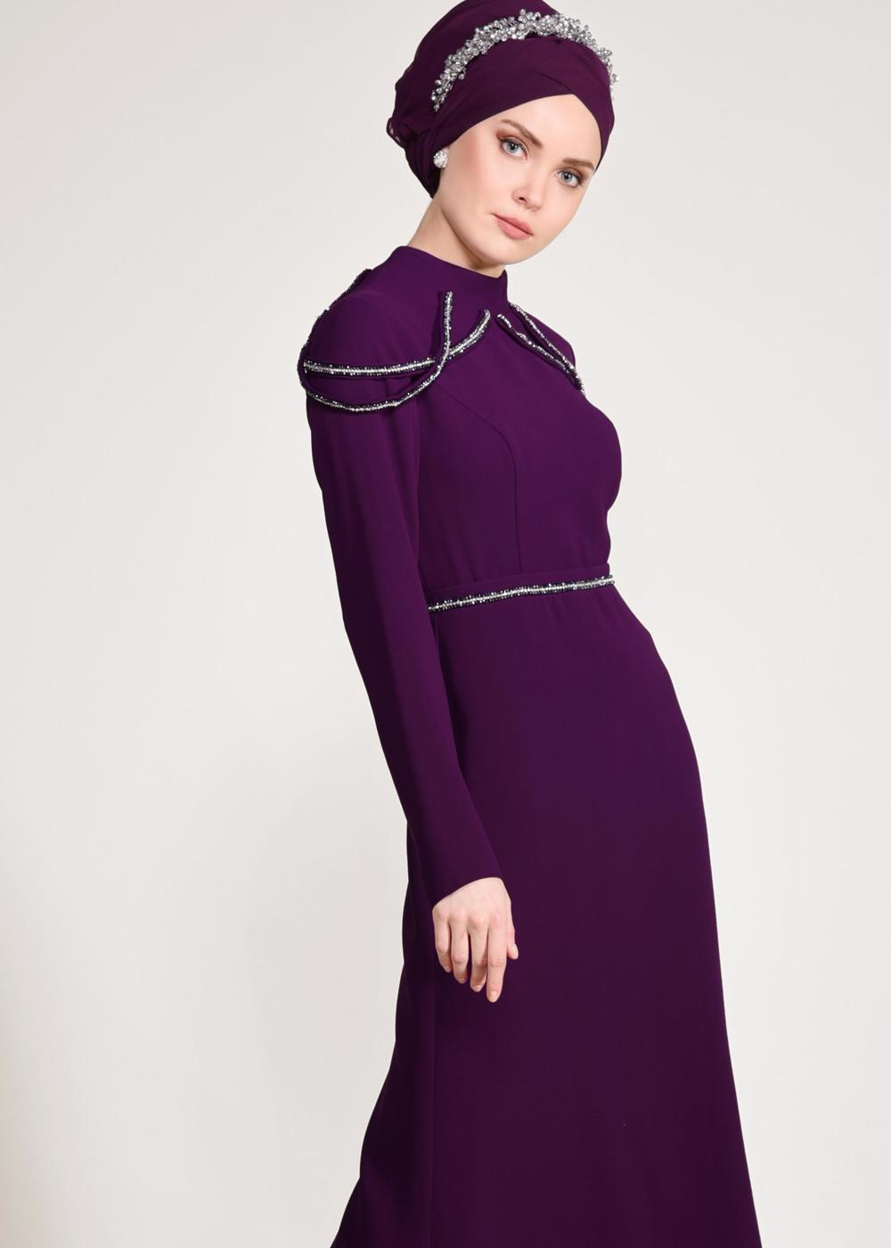 Tesettür giyim MOR ALVİNA TAŞ DETAYLI ABİYE ELBİSE T 5445