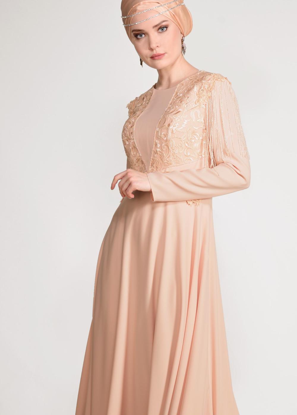 Tesettür giyim PUDRA GÜPÜRLÜ OMUZLARI SAÇAKLI ABİYE ELBİSE 5500