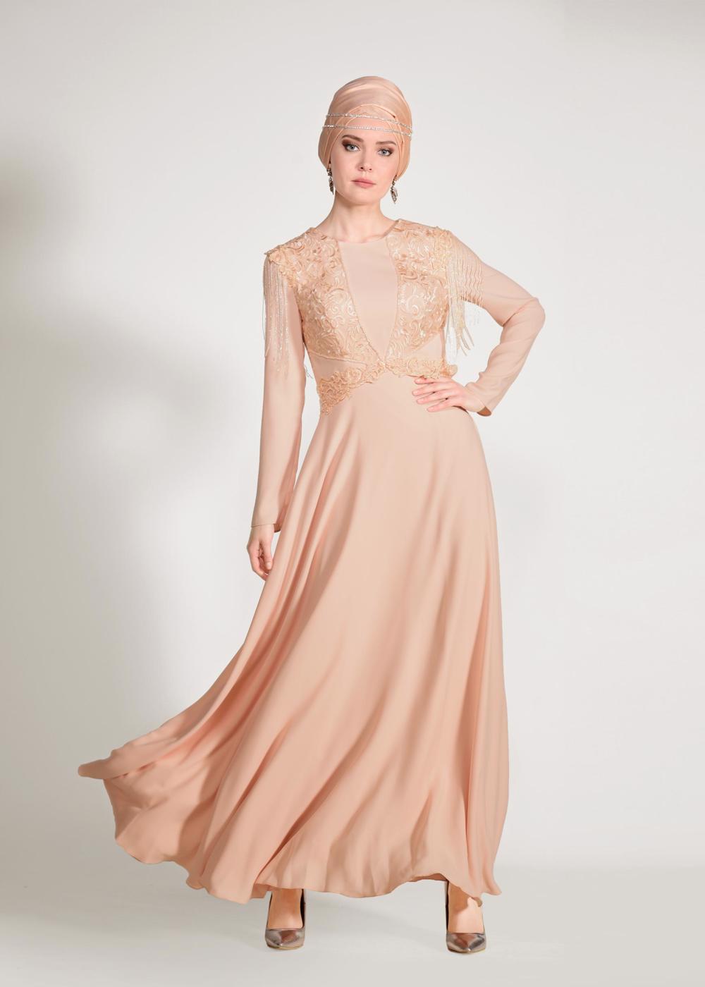 Tesettür giyim PUDRA GÜPÜRLÜ OMUZLARI SAÇAKLI ABİYE ELBİSE 5500