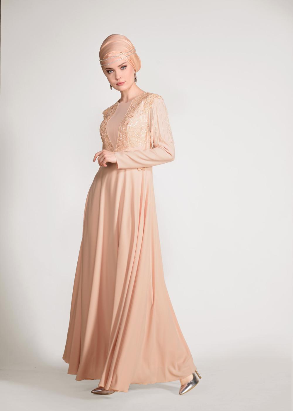 Tesettür giyim PUDRA GÜPÜRLÜ OMUZLARI SAÇAKLI ABİYE ELBİSE 5500