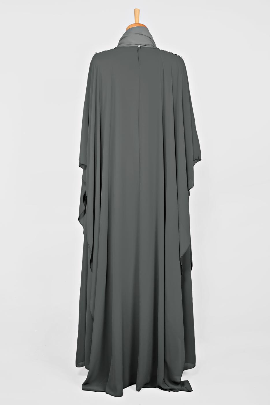 Tesettür giyim GRİ BONCUK VE TAŞ İŞLEMELİ ABİYE ELBİSE 5548