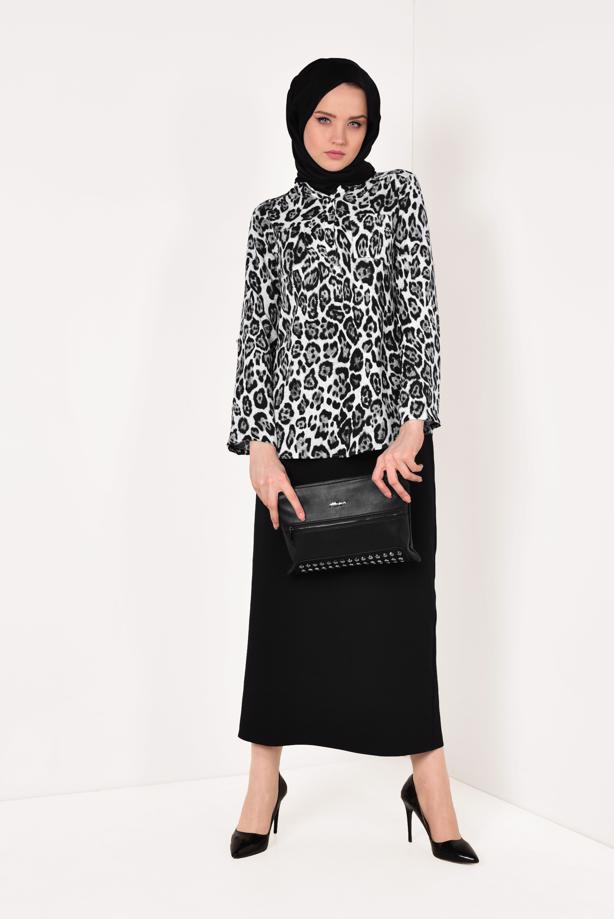 Tesettür giyim GRİ LEOPAR DESENLİ BLUZ 012330 - TRENDTESETTÜR