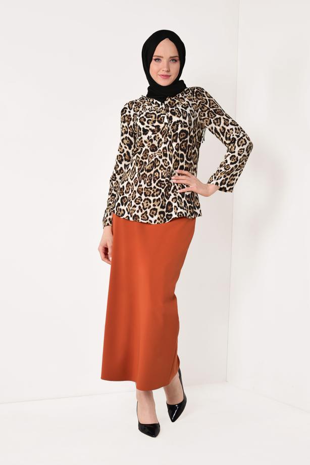 Tesettür giyim KAHVE LEOPAR DESENLİ BLUZ 012330 - TRENDTESETTÜR