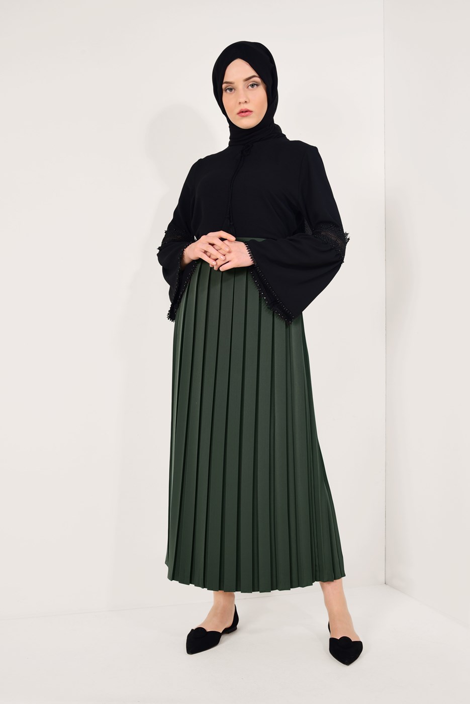 Tesettür giyim SİYAH KOLLARI VOLANLI BLUZ T 94781