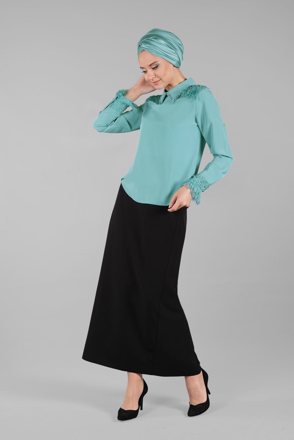 Hijab clothing GREEN T 1246 AYTE-PÜSKÜLLÜ İŞLEME DETAYLI BLUZ