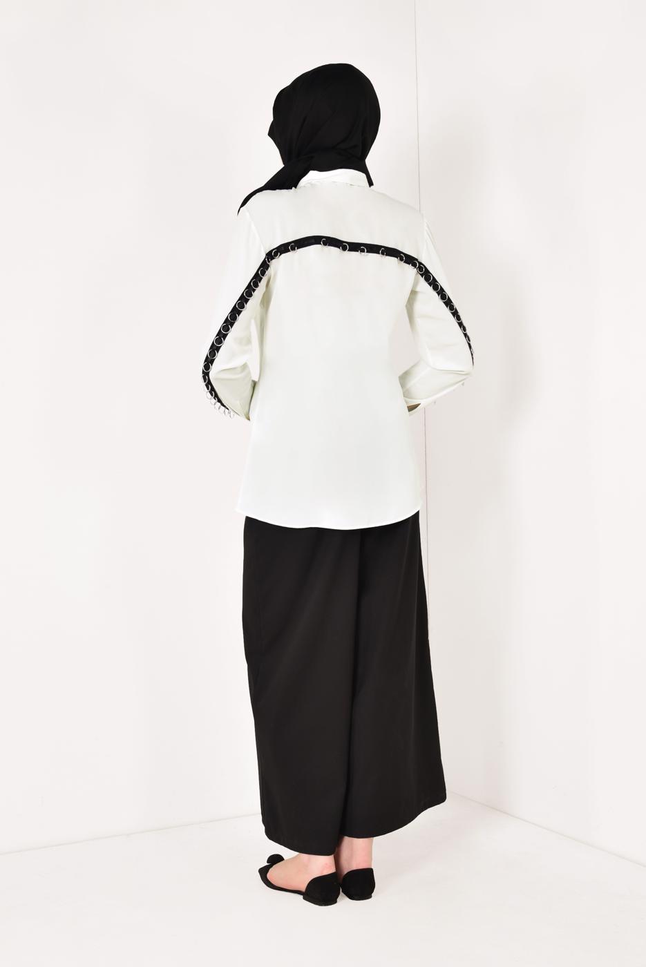 Vêtements hijab ÉCRU T 2152 STN-SIRT KISMI ŞERİT DETAYLI GÖMLEK