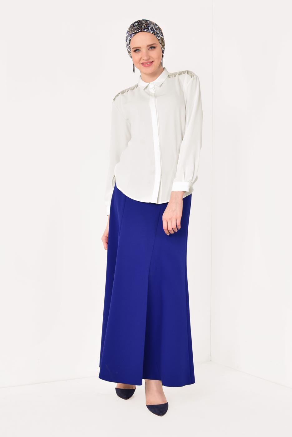 Vêtements hijab ÉCRU T 4152 STN-OMUZLARI ZİNCİR DETAYLI BLUZ
