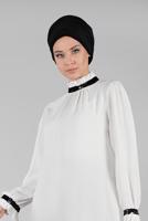 Tesettür giyim EKRU YAKA KISMI PAYET  DETAYLI BÜZGÜLÜ BLUZ 5201
