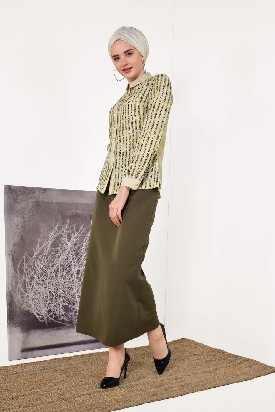 Vêtements hijab BEIGE T 6402 STN-ÖNDEN DÜĞMELİ  LEOPAR DESENLİ BLUZ