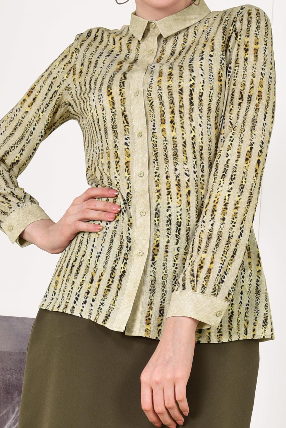 Vêtements hijab BEIGE T 6402 STN-ÖNDEN DÜĞMELİ  LEOPAR DESENLİ BLUZ