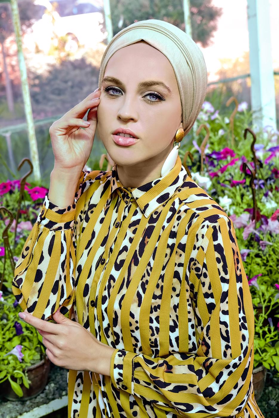 Hijab clothing YELLOW Stripe and Leopard Patterned Blouse T 8133
