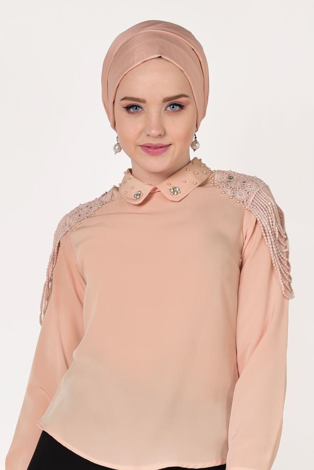 Tesettür giyim PUDRA YAKASI VE OMUZLARI BONCUK DETAYLI BLUZ 8146 - TRENDTESETTÜR