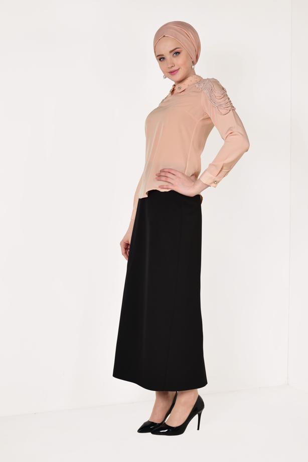 Tesettür giyim PUDRA YAKASI VE OMUZLARI BONCUK DETAYLI BLUZ 8146 - TRENDTESETTÜR