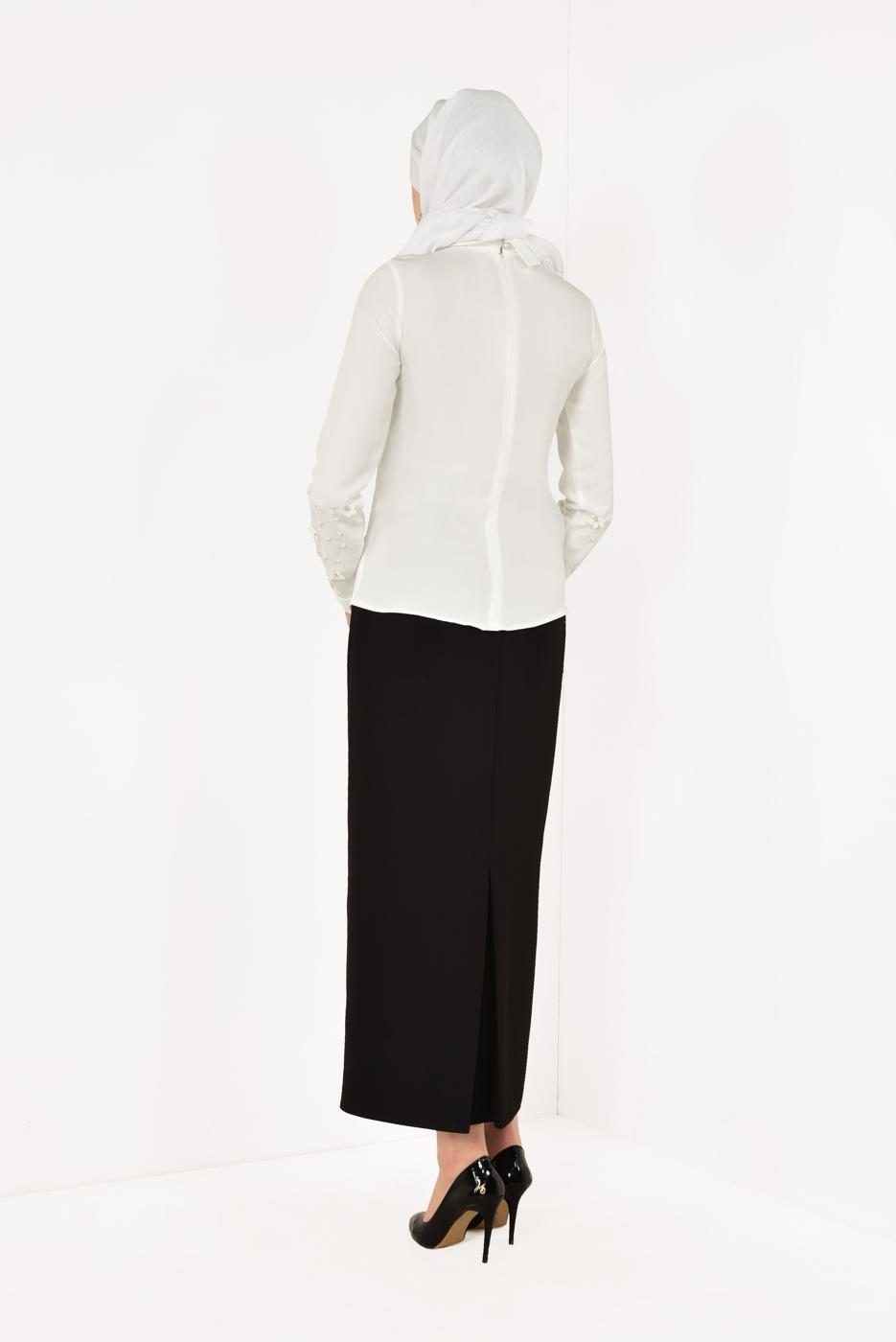 Hijab clothing CREAM T 9946 AYTE-YAKA UCU AKSESUARLI İŞLEMELİ BLUZ