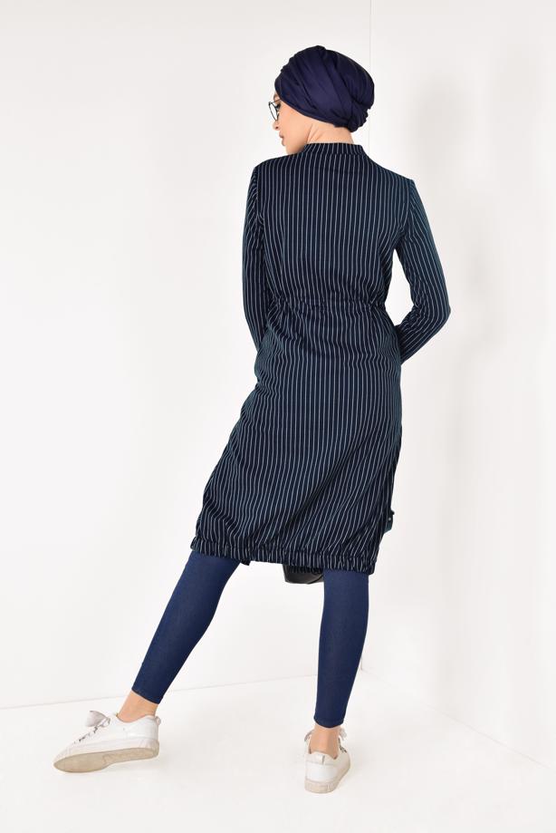 Tesettür giyim  ÇİZGİLİ VE ETEK UCU BÜZGÜLÜ SPOR CEKET T 1221 - TRENDTESETTÜR