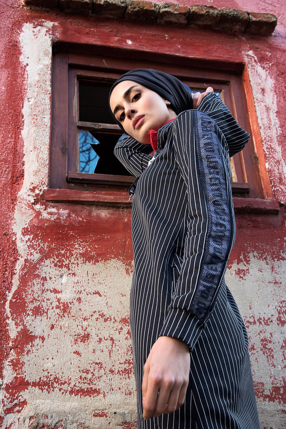 Hijab clothing NAVY BLUE Sport Zipper Jacket T 7110 